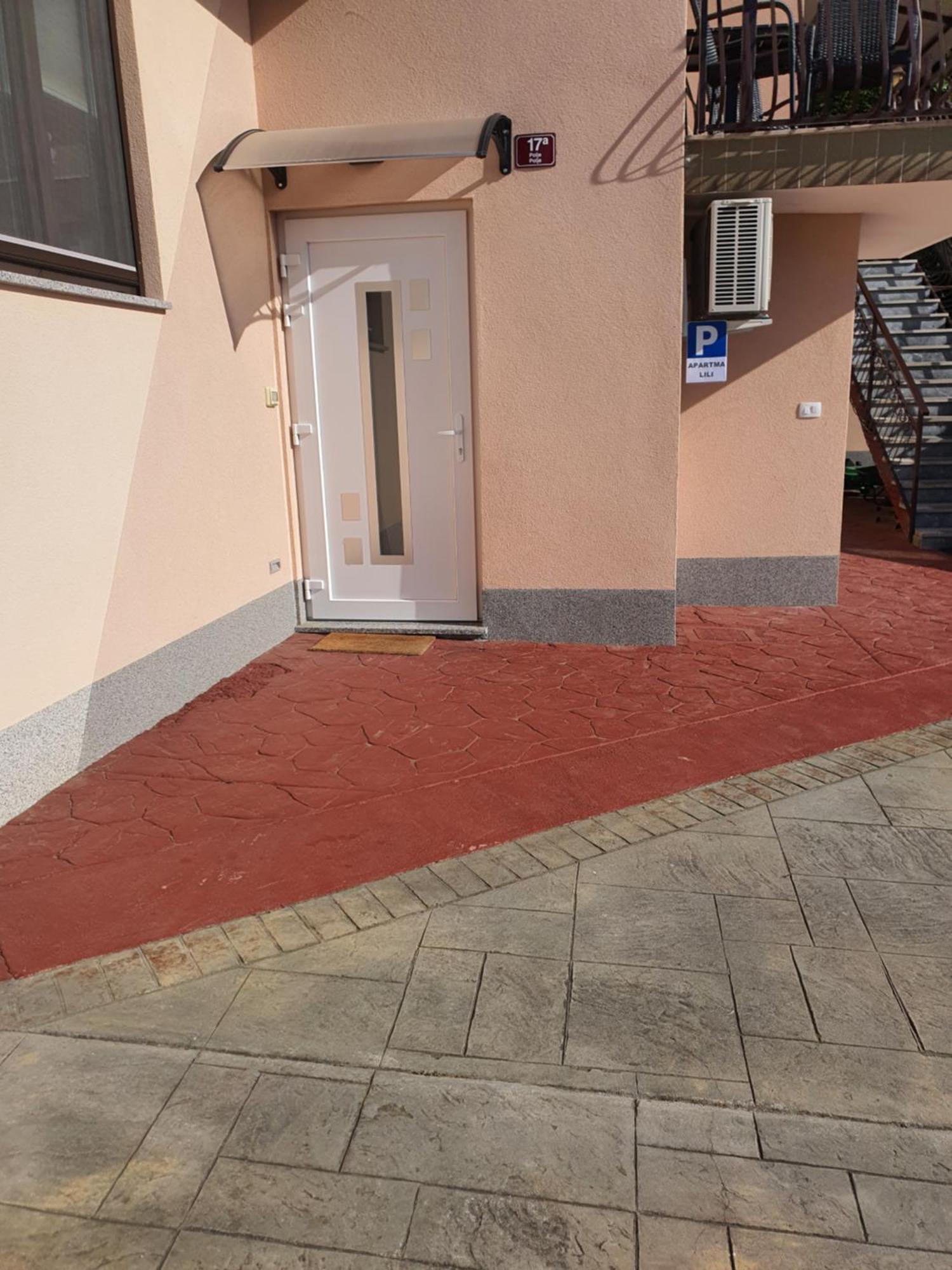 Apartma Lili Ізола Екстер'єр фото